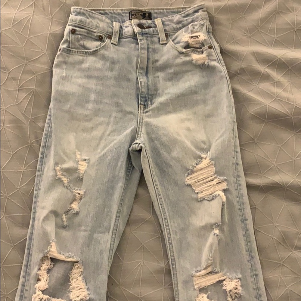 straight legged mom jeans